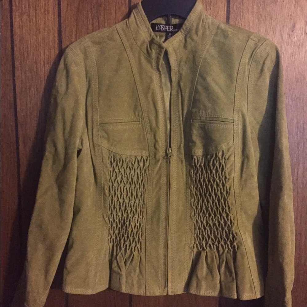 New Kasper Size M  100% leather jacket
